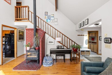 2889 NE Lotno Dr, Bend, OR 97701 - photo 7