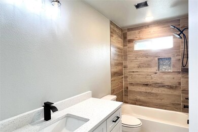 406 Royal St, Cleburne, TX 76031 - photo 7