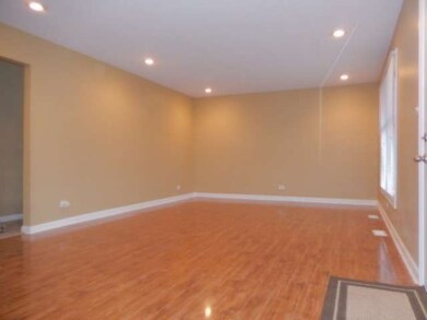 17761 Arlington Dr, Country Club Hills, IL 60478 - photo 3