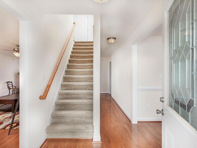 MLS 20151026 258 Briarwood Pl 004