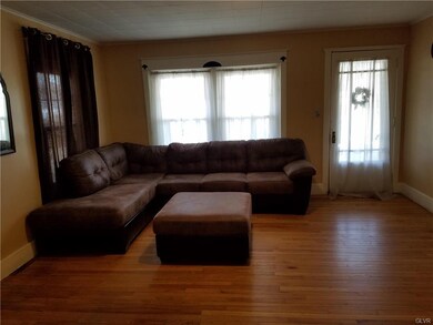 812 Chestnut St, Emmaus, PA 18049 - photo 2