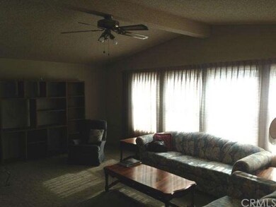 Living room (sorry for quality of photos - BRIGHT 