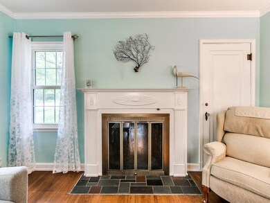 118 N Riverside Ave-25