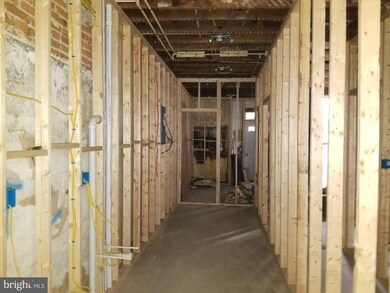 1025 Bennett Place, Baltimore, MD 21223 - photo 5