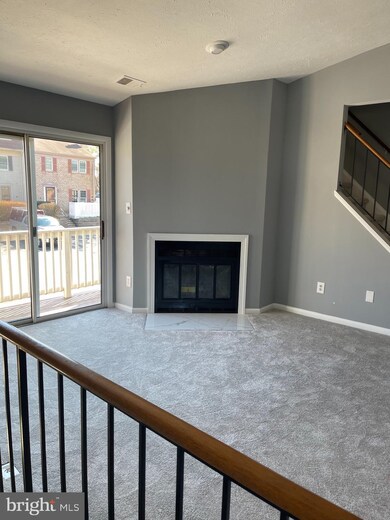 19953 Appledowre Cir, Germantown, MD 20876 - photo 4