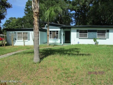 7118 Wendy Cir, Jacksonville, FL 32211 - photo 2