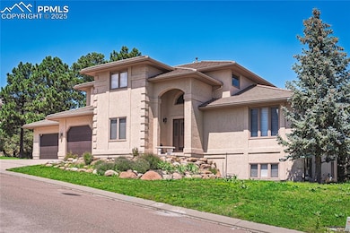 2540 Brogans Bluff Dr, Colorado Springs, CO 80919 - photo 2