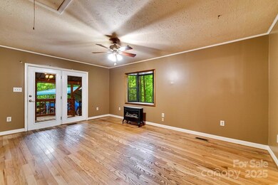 302 Mitchell Rd, Sylva, NC 28779 - photo 7
