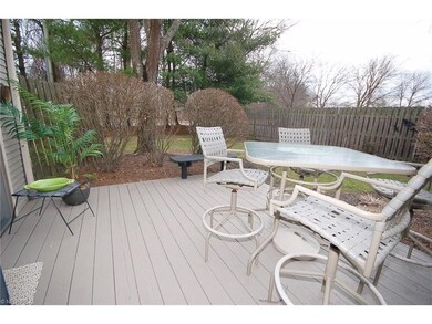 384 Fowler St unit 384, Cortland, OH 44410 - photo 4