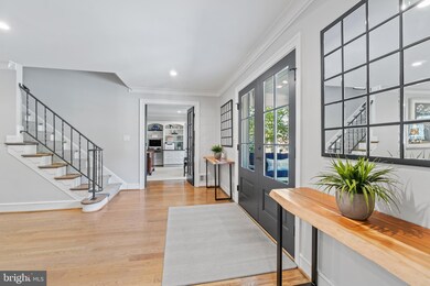 9917 Hall Rd, Potomac, MD 20854 - photo 2