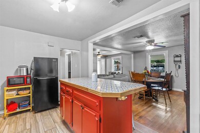 701 W Ball St, Weatherford, TX 76086 - photo 7