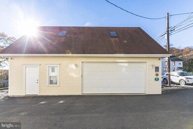 4218 Main St, Slatedale, PA 18079 - photo 2