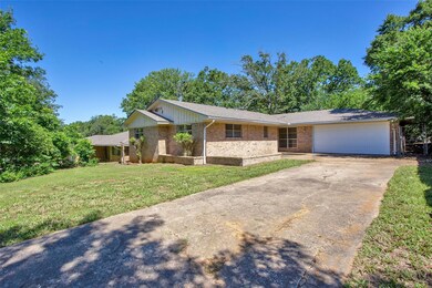 1331 Crestview Dr, Denison, TX 75020 - photo 3