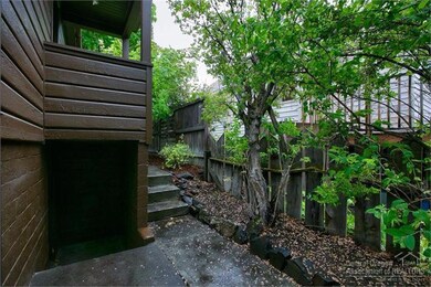 532 NE Burnside Ave, Bend, OR 97701 - photo 7