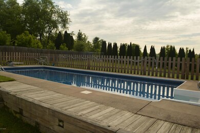 13 Stonefence Rd, Milton, PA 17847 - photo 6