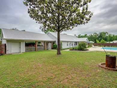 21 Bradley Ct, Crawfordville, FL 32327 - photo 4