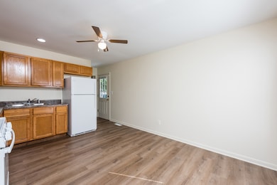 1715 Jethro Ave, Zion, IL 60099 - photo 7