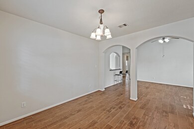 6918 Poncha Springs Ct, Houston, TX 77040 - photo 5