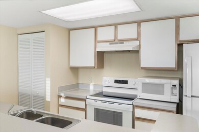 Saltponds Condominiums unit 314, Key West, FL 33040 - photo 6