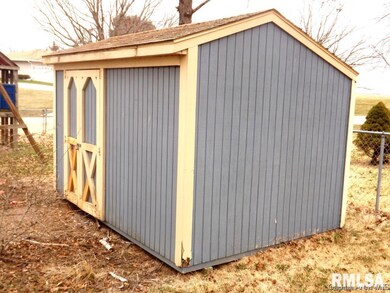 443 Westport Rd, Galesburg, IL 61401 - photo 7