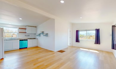 13475 W Mustang Rd, Tucson, AZ 85743 - photo 5