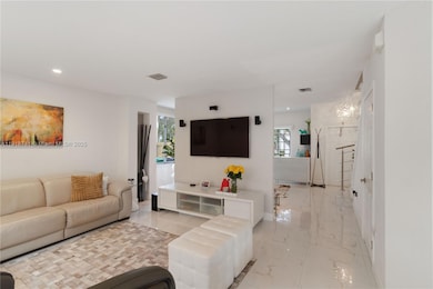 10842 NW 53rd Ln, Doral, FL 33178 - photo 7