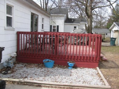608W. Maple 004