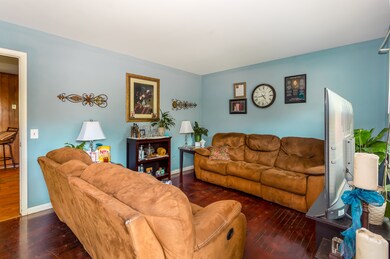 403 Bird St, Shelbyville, TN 37160 - photo 3