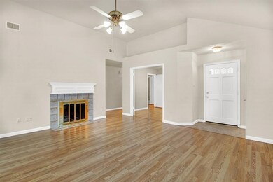 8534 Laurel Trails Dr, Houston, TX 77095 - photo 3