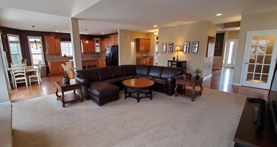 12832 Barrow Ln unit 1, Plainfield, IL 60585 - photo 3