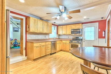 2020 Adams Ave Toms River NJ-large-011-D
