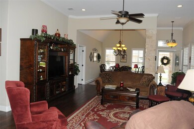 3318 Fountain Way, Granbury, TX 76049 - photo 5