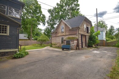 55 Fairfield Ave, Holyoke, MA 01040 - photo 4