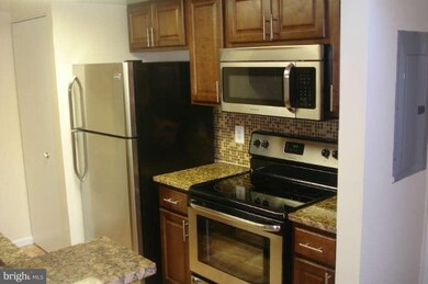 917 Westhaven Dr unit 12-301, Bowie, MD 20721 - photo 3