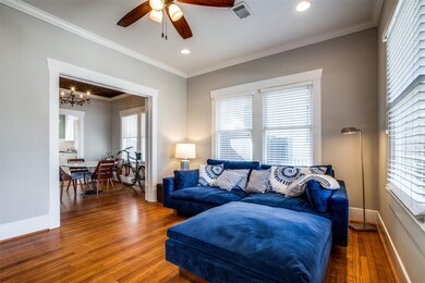 210 E 24th St, Houston, TX 77008 - photo 7