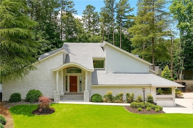 4070 Whitewater Creek Rd NW, Atlanta, GA 30327 - photo 2