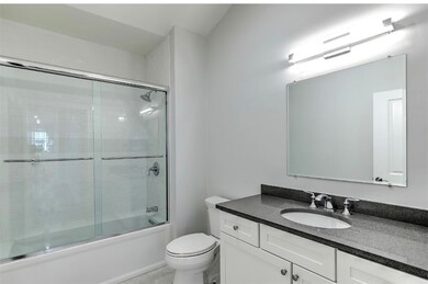 8 Kettle Point Ave unit 2, East Providence, RI 02915 - photo 7