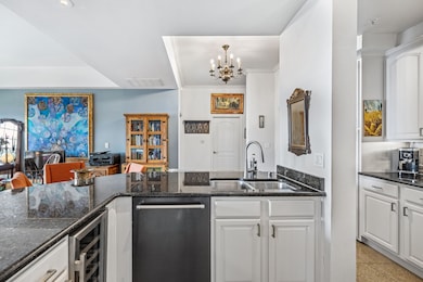 Renaissance On Turtle Creek unit 820, Dallas, TX 75219 - photo 7