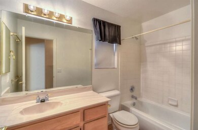 2nd Bathroom (1)