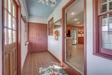 Another look to the left side of the mud room. Thi