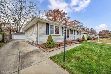 6280 Mariana Dr, Parma Heights, OH 44130 - photo 5