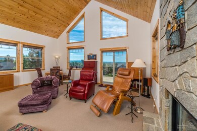 3650 SW Hillcrest Ct, Redmond, OR 97756 - photo 5