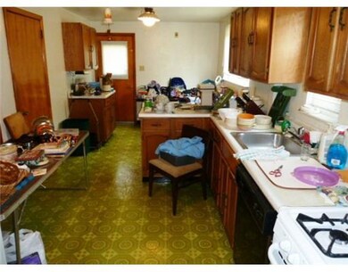 Kitchen. Getting ready for a house sale