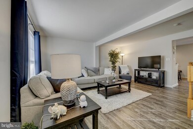 43 Guilford Place, Burlington, NJ 08016 - photo 4