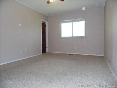 500 N Oklahoma Ave, Haskell, OK 74436 - photo 7