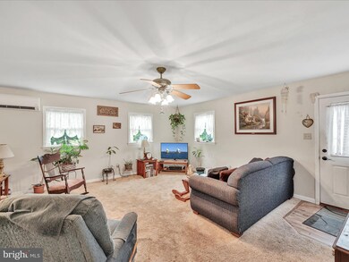 120 N Franklin St, Orwigsburg, PA 17961 - photo 3