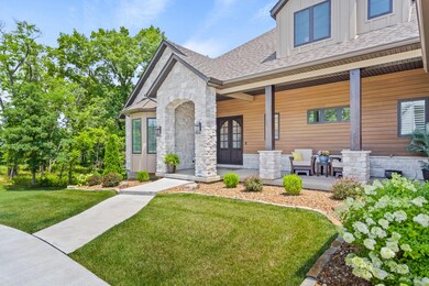 5_1880 w cresskill dr-4