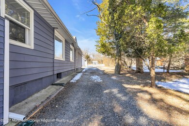 324 Kent Rd, Howell, NJ 07731 - photo 6