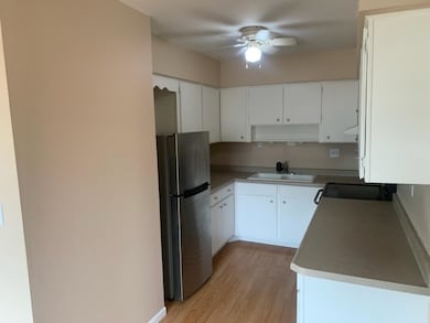 239 Northway Park Rd unit 12, Machesney Park, IL 61115 - photo 6