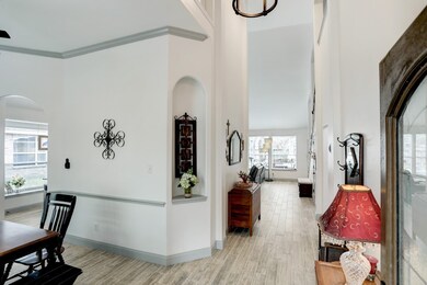 4805 Lakefront Terrace Ct, Pearland, TX 77584 - photo 2